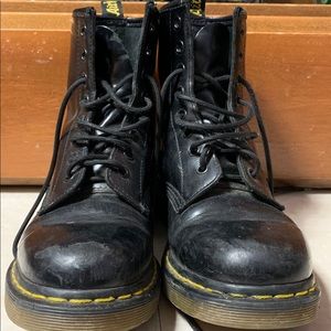 Classic 1460 doc martens